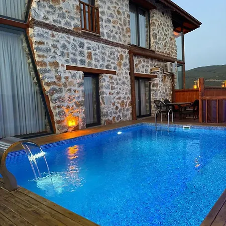 Kuzeymen - Tas Ev Villa